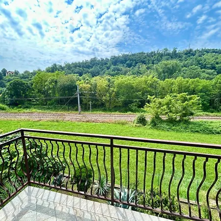 Kibilu - Vicinanze Ospedale, Maggiore Cittiglio