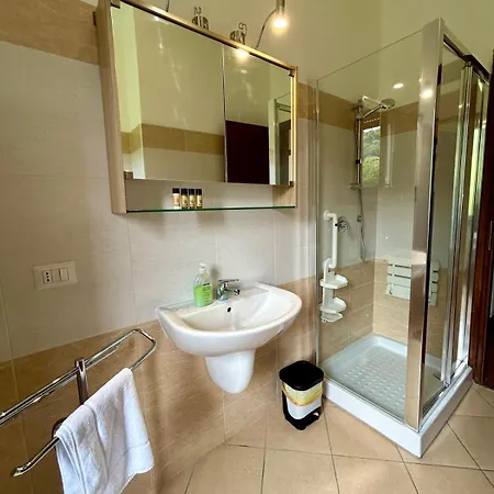 Kibilu - Vicinanze Ospedale, Maggiore Apartment Cittiglio