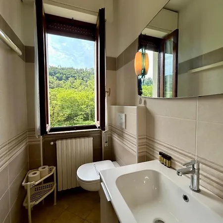 3 Bedrooms With Parking Near Hospital And Maggiore By Kibilu Affitti Brevi * Cittiglio