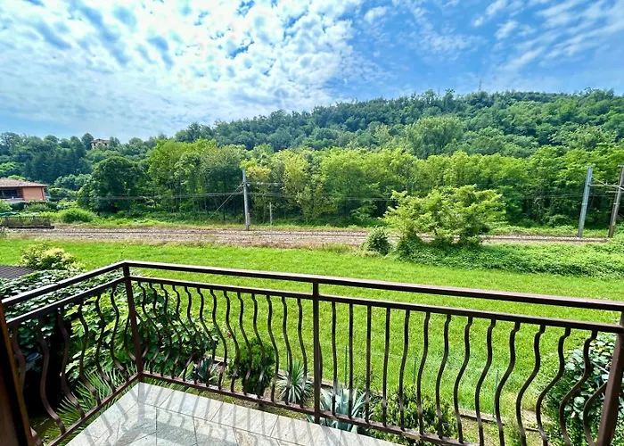 Kibilu - Vicinanze Ospedale, Maggiore Cittiglio