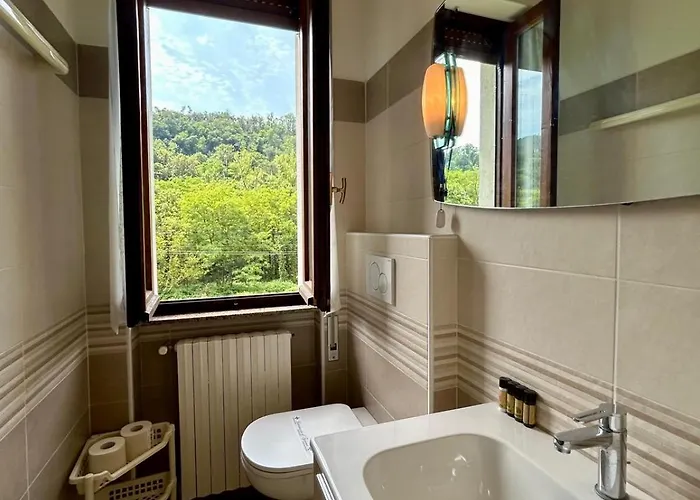 Kibilu - Vicinanze Ospedale, Maggiore * Cittiglio