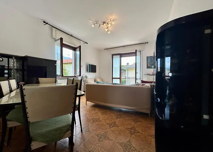 Kibilu - Vicinanze Ospedale, Maggiore * Cittiglio