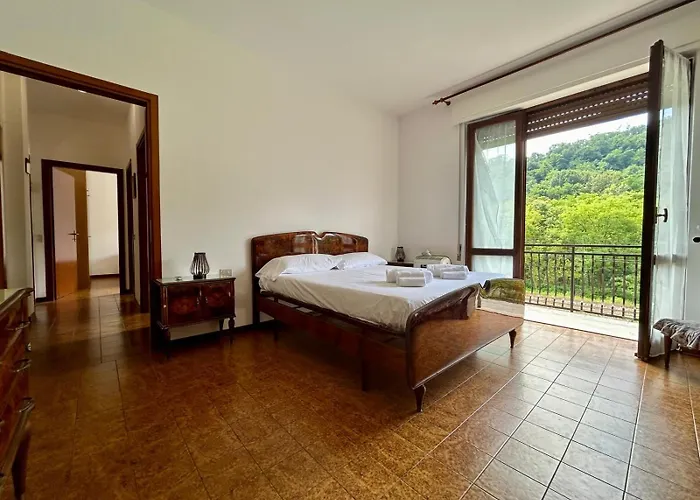 Kibilu - Vicinanze Ospedale, Maggiore